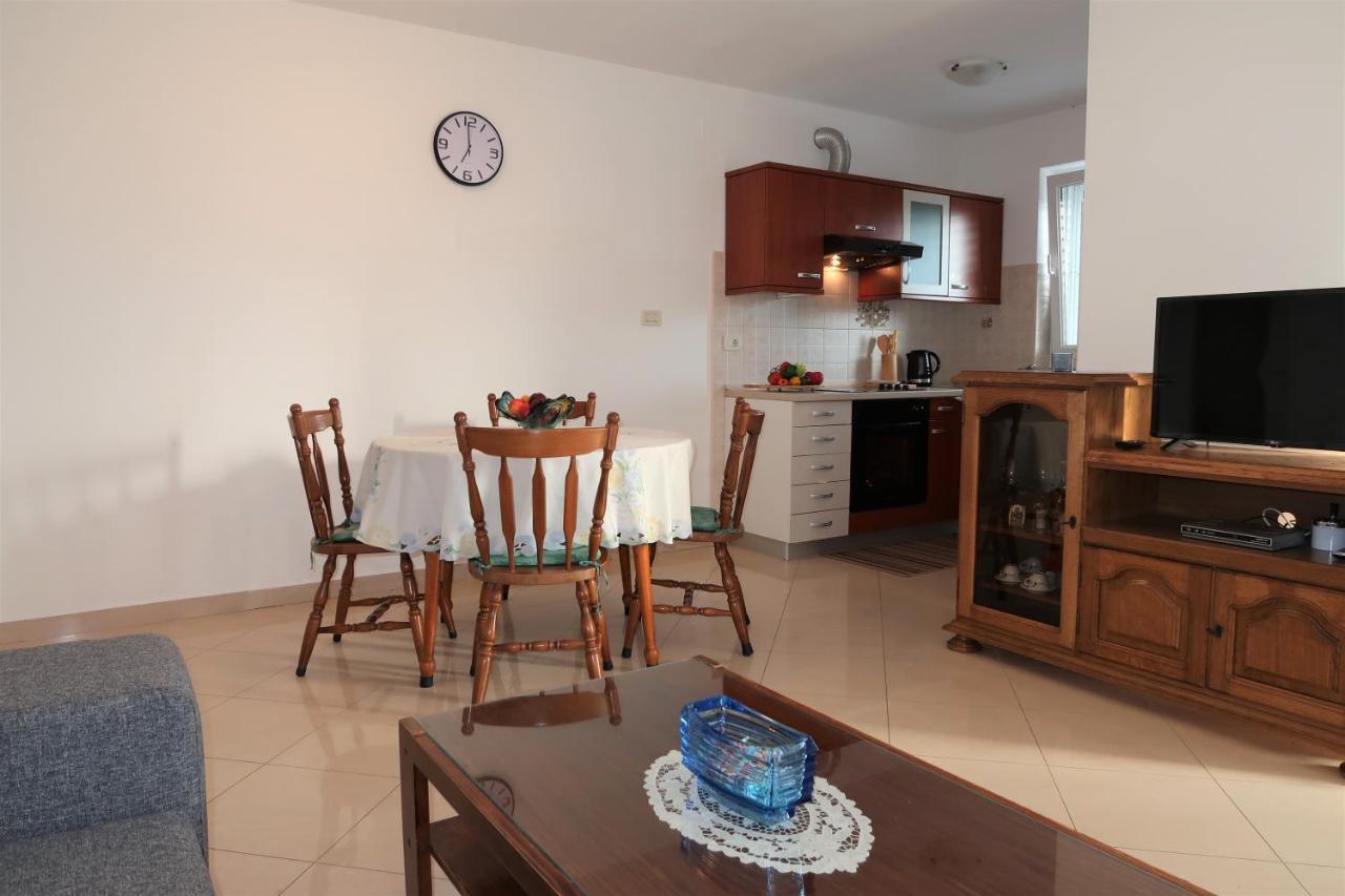 Nikas1 Rabac Apartment Exterior photo