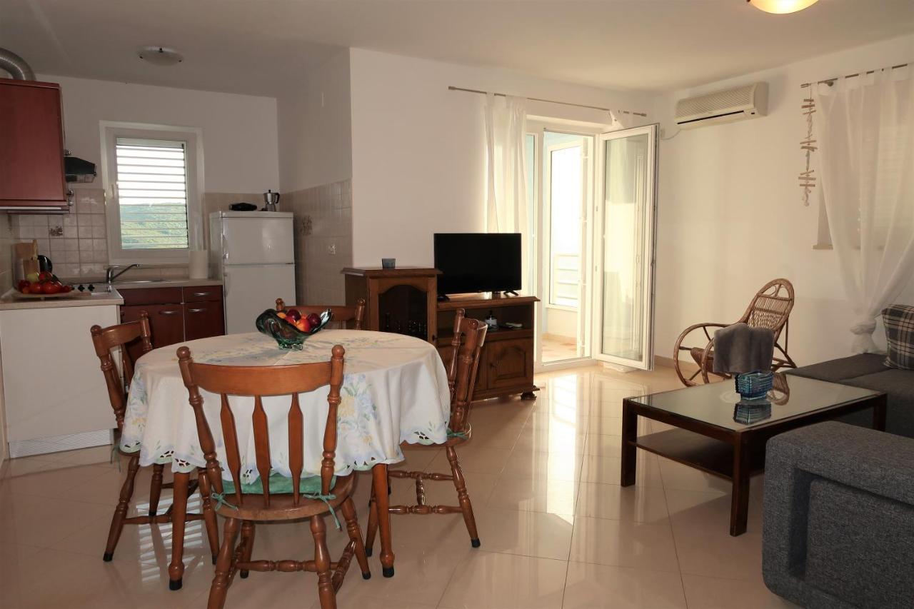 Nikas1 Rabac Apartment Exterior photo