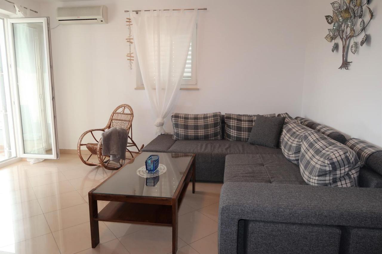 Nikas1 Rabac Apartment Exterior photo